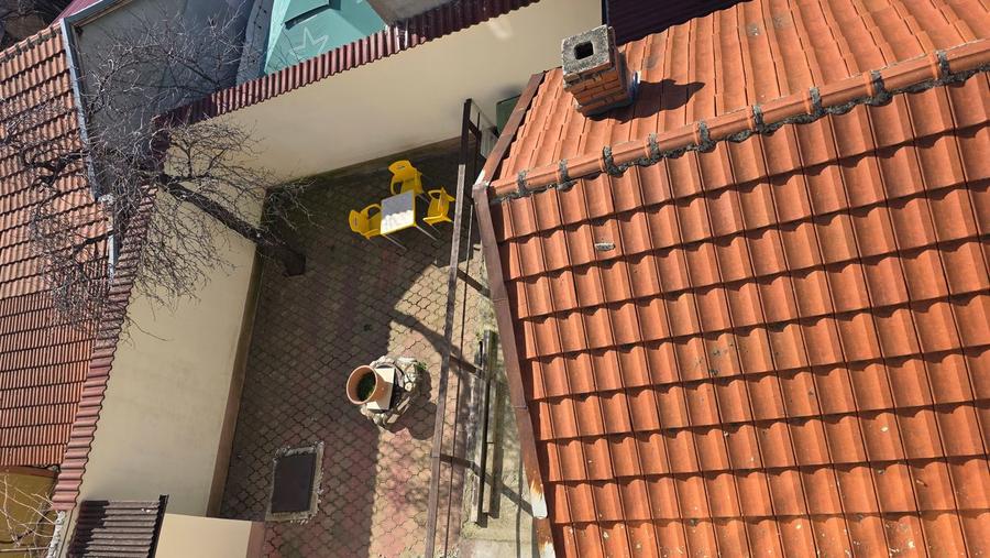 Clădire Comercială + Apartamente | 390 mp | Drumul European |