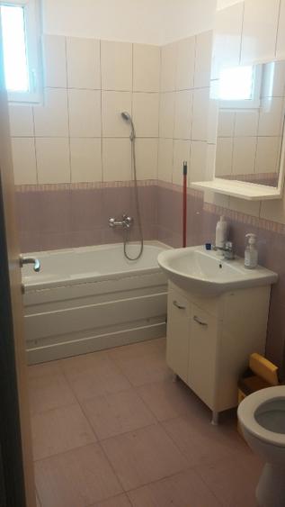Garsoniera Decomandata cu Loc de Parcare Privat - Direct de la Proprietar