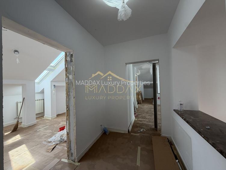 Vila Premium *800mp* // teren *963mp* / garaj cu 6 locuri* // Iancu Nicolae