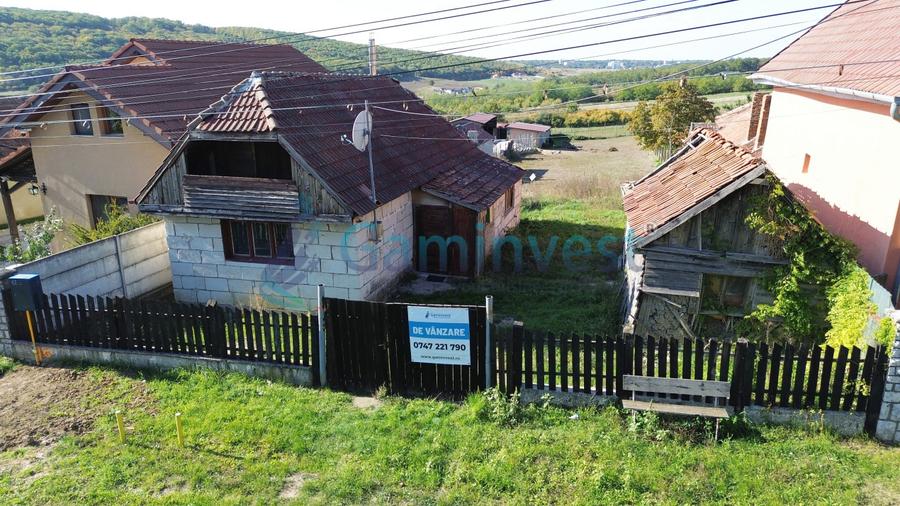 Casa de vanzare EXCLUSIVITATE, teren 1439 mp , Bihor