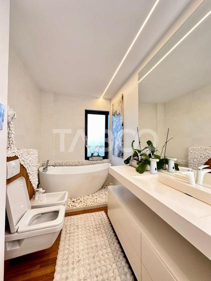 Penthouse cu 7 camere de vanzare si terasa generoasa in Buna Ziua