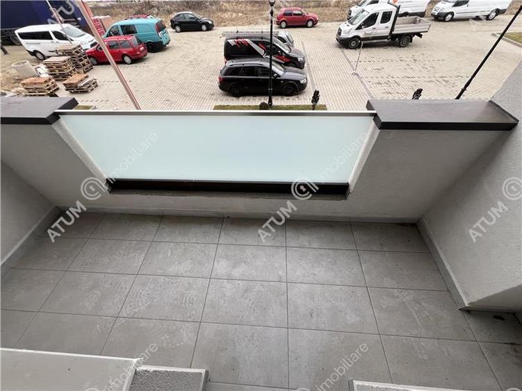 Apartament intabulat cu 2 camere si 2 balcoane pe Calea Surii Mici