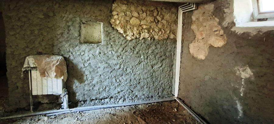 Casa cu suprafata de 140mp si teren 542mp,centrul localitatii Cristian
