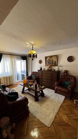 Apartament nou cu 3 camere de vânzare