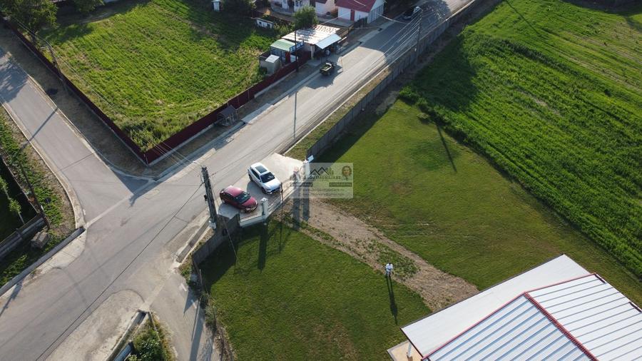 Hala in Paunesti- Vrancea/ la 5 min de E85 si A7 cu punct de preluare Domnesti