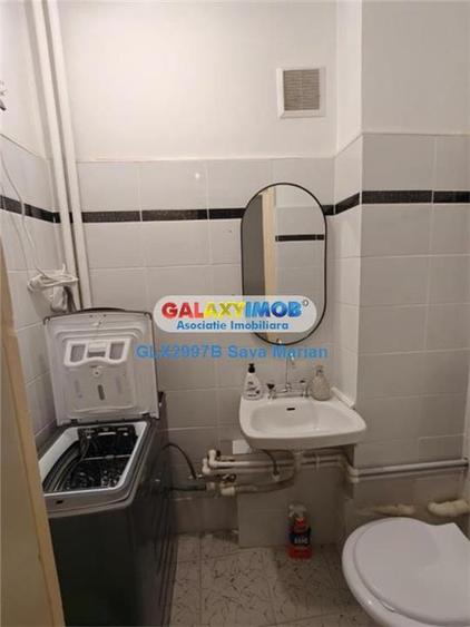 APARTAMENT 3 CAMERE DE INCHIRIAT CU PARCARE UNIVERSITATE