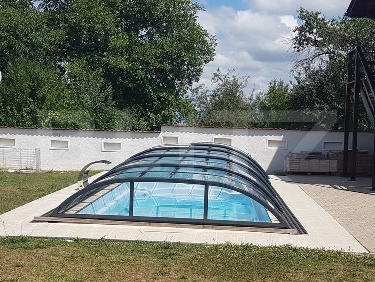 Casă cu 3 camere în Hunedoara – priveliște, piscină și autonomie energetică