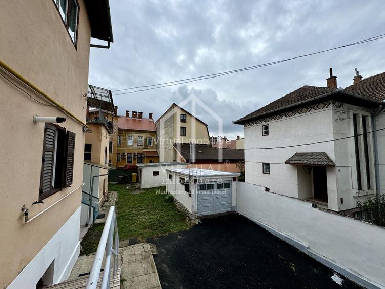 Apartament si spatiu comercial in zona centrala, 150mp utili, garaj - 3