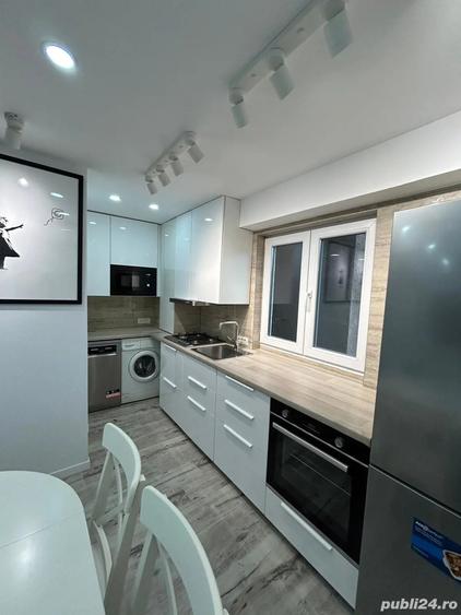 Închiriere Apartament 3 camere în Unirii cu Centrala Proprie Prox. Metrou