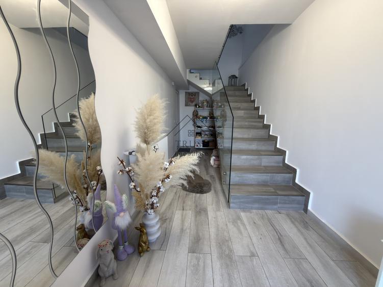 Casă premium cu panoramă, curte amenajată, 0% comision | Narciselor 9B
