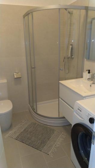 Apartament de 3 camere nou - Titan, 2 băi, centrală, lângă Parcul Titanii