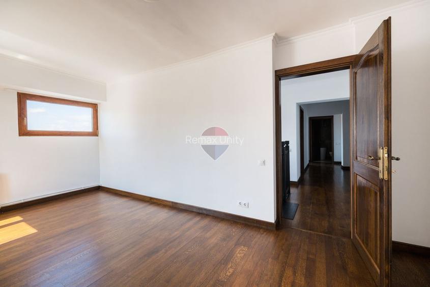 Apartament 5 camere de închiriat| Zona 15 Noiembrie |Vedere panoramica - 18