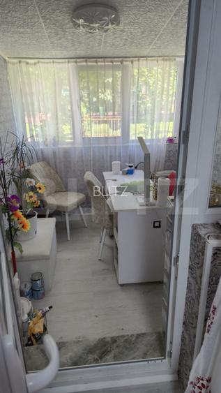 Apartament cu 3 camere, Podu ros, zona centrala - 5