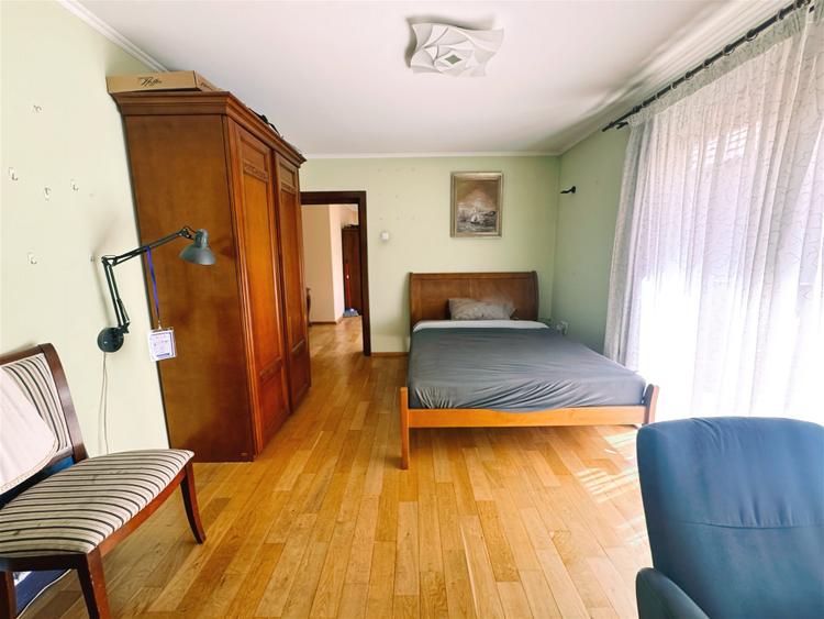 Casa individuala cu personalitate, strada privata cu acces securizat, Europa