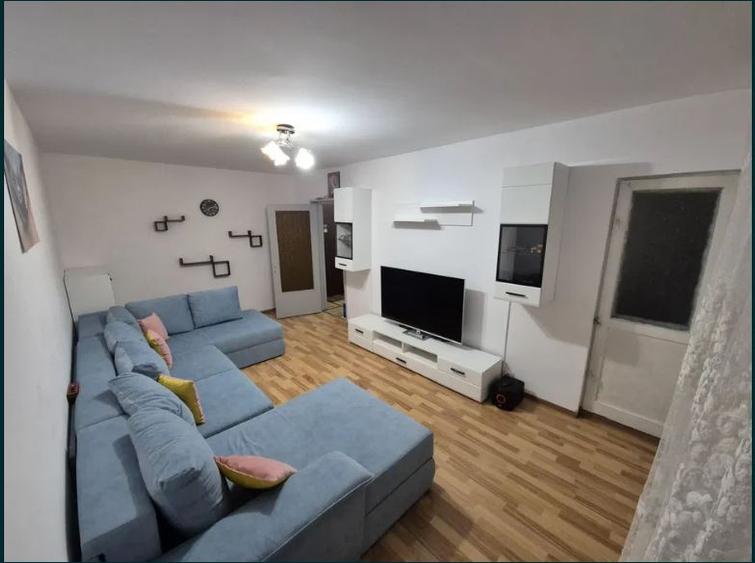 RAHOVA STR  TULCEA  AP 2 CAM BLOC REABILITAT