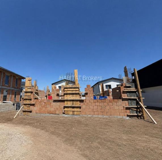 CASĂ DUPLEX NOUĂ – TUNARI | 170.000 € TVA INCLUS | COMISION 0% - 2