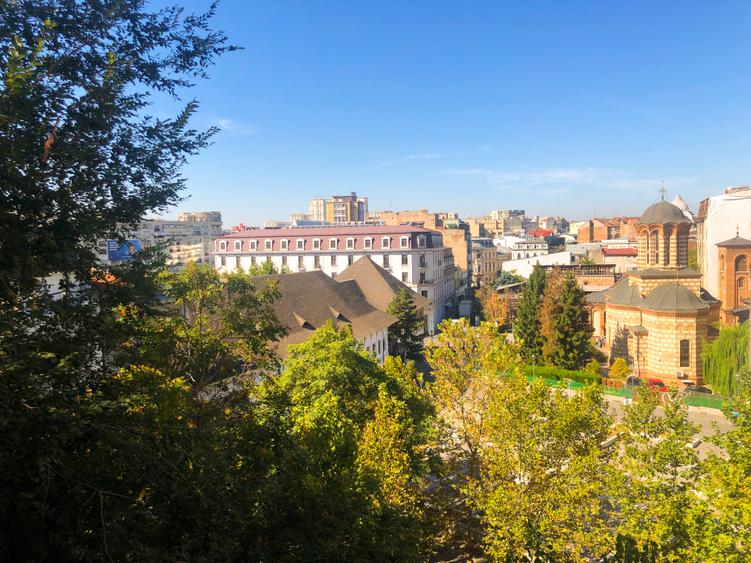 Garsoniera langa Centrul Vechi - vedere catre Sf. Anton