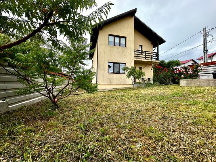 Vila cu 5 camere si 2 bai de vanzare in Horpaz