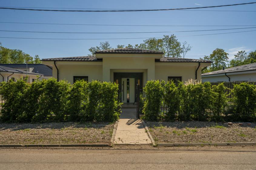 MOON VILLA - ASTORIA, 212 MP TOTAL, 800 MP LOT, LA CHEIE!