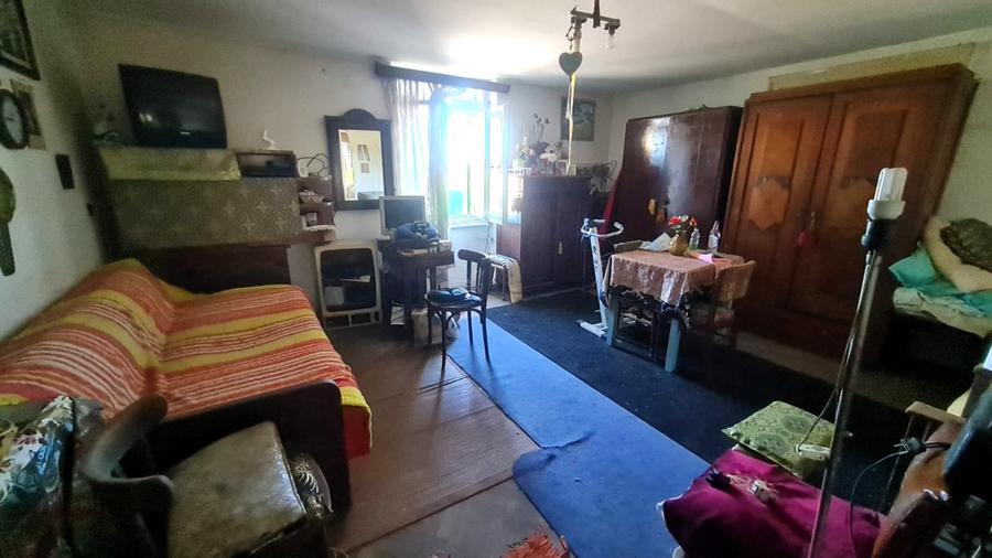 Apartament 48mp la casa zona Garii