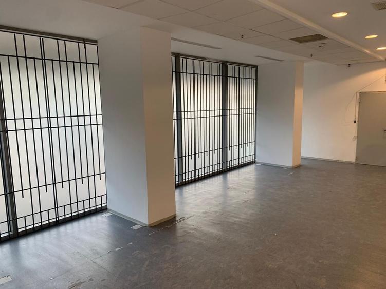 Spațiu comercial de închiriat – Parter | 686 mp