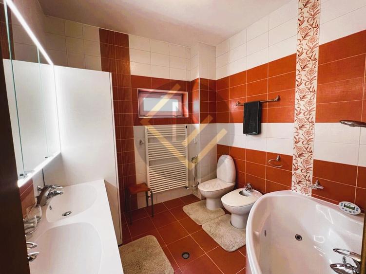 Vila  INDIVIDUALA ELEGANTA RENOVATA zona Domenii Arcul de Triumf