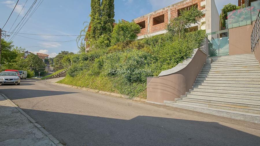 Casă cu potențial investițional pe Str. Căprioarei, Brașov - 8