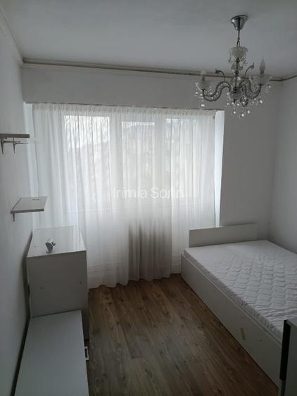 Ofer spre vanzare apartament 3 canere zona centrala - 4