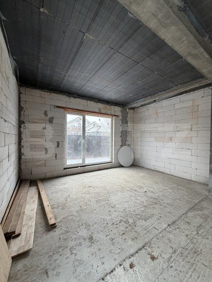 Casa duplex la rosu C1, 154 mp utili, 250 mp teren