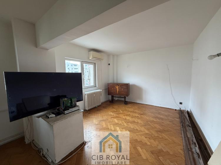 Vanzare apartament 4 camere Calea Mosilor