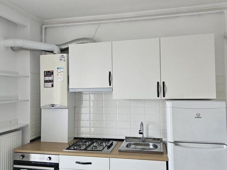 Apartament 3 camere mobilat / nemobilat Bazilescu