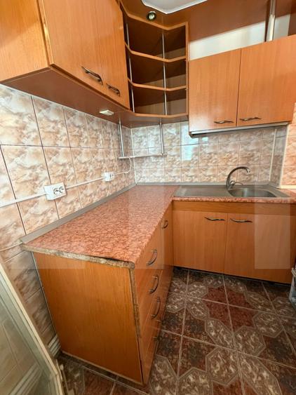 Apartament cu 2 camere, decomandat, 50mp, zona Bulevard