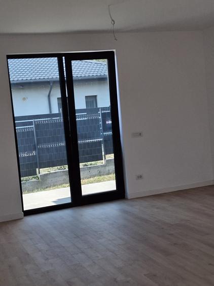 Casa parter Miroslava cod 163009 tel 0731226666