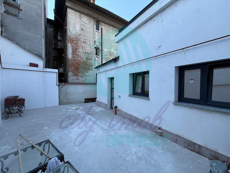 Vilă de birouri complet renovată | Mărășești