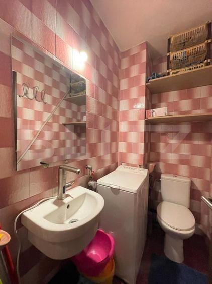 Apartament 3 camere, decomandat, 80 mp, balcon, Piata Cipariu
