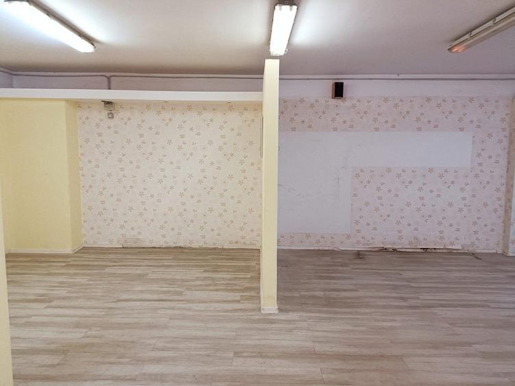Spatiu comercial si depozite, teren 1673 mp, la iesire din Dej spre Cluj