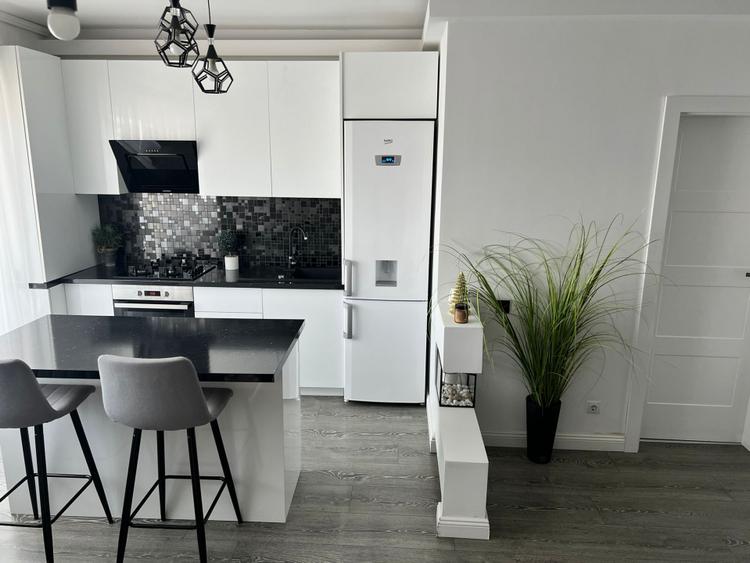 Apartament 3 camere de 57mp, terasa 14mp , balcon 4mp zona Vivo