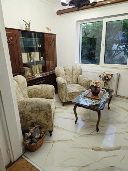 Casa 5 camere,parter,mobilata ,utilata si renovata recent.