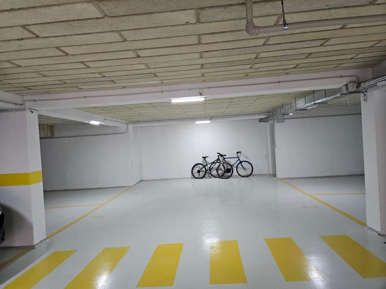 Inchiriere apartament 3 camere plus un birou, sector 1, Petrom City
