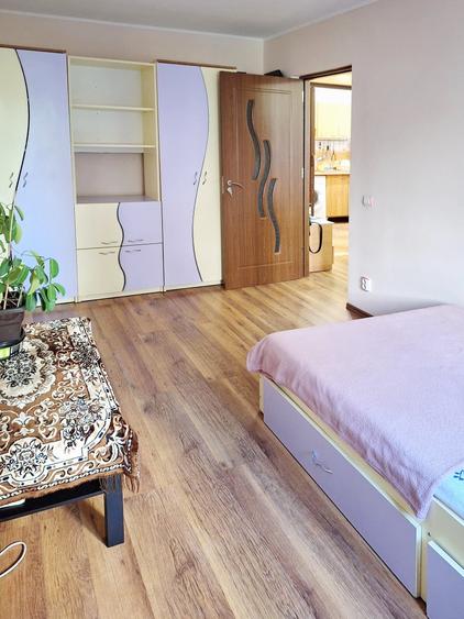 Ocazie! Apartament 3 camere metrou N. Grigorescu 600 m, parcare, instalatii noi
