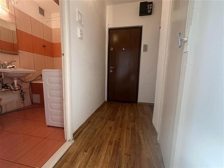 Mobilat si utilat cu centrala in zona Girocului
