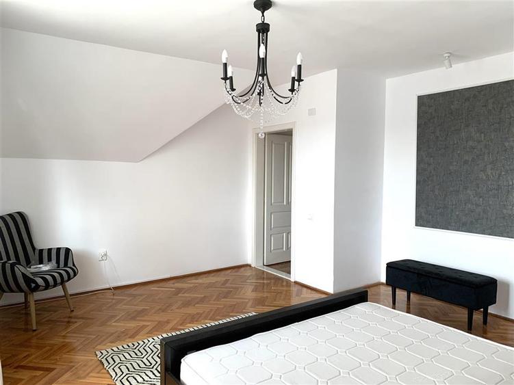 RECO Apartament cu 3 camere de inchiriat, la casa, cu 2 balcoane si priveliste s