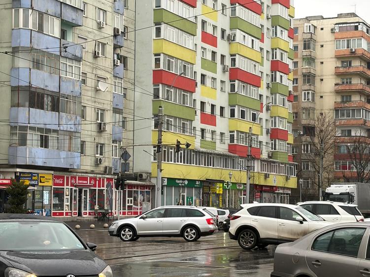 Vanzare Spatiu Comercial 140mp,zona foarte buna cu vad consacrat!