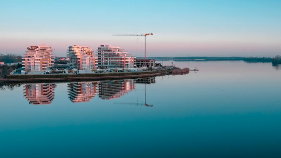Apartament 2 camere - 25 mp terasa - Lebada Lake Residence+ 1 parcare suprateran