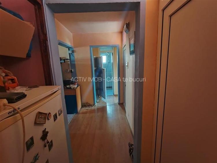 Caransebes, 4 Cam., Dec., Et.2, Zona Pipirig - 13