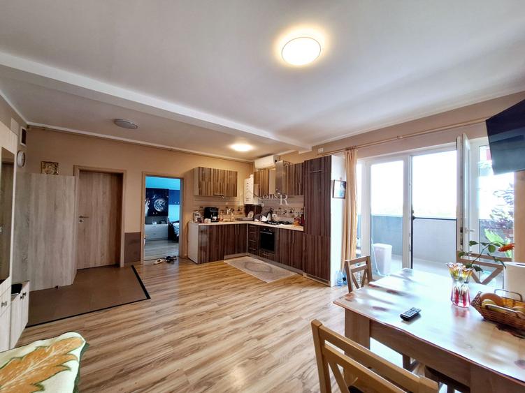 BLOC NOU IN ORAS. 3 CAMERE TIP PENTHOUSE. TERASA DE 17 MP.