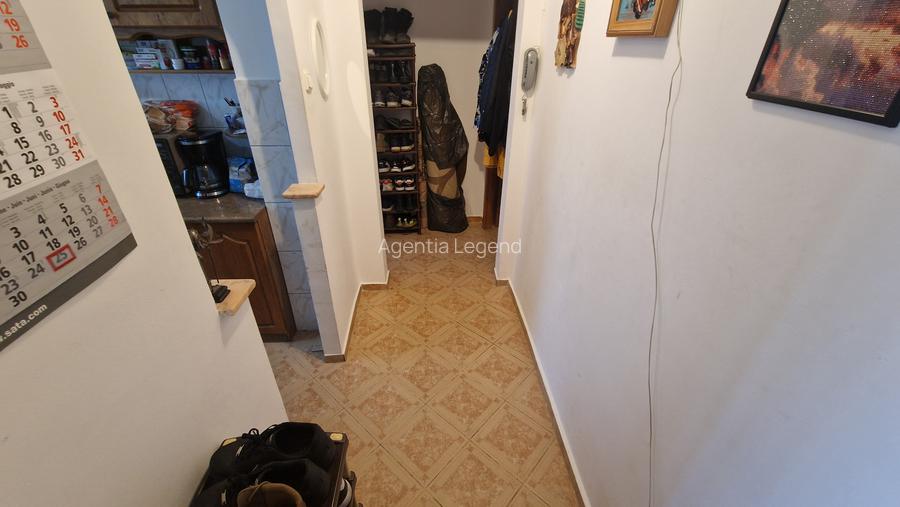 Apartament 3 camere Tractorul - 3