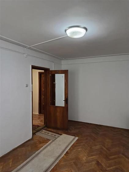 Apartament 2 camere Podu Roș (lângă Palas)