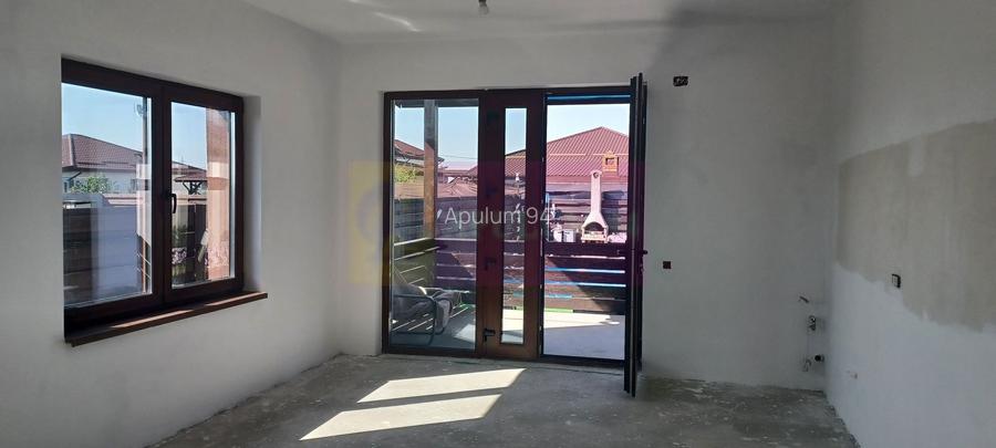 Casă nouă Săbăreni, terasă, piscină, foișor, barbeque, curte 440 mp - 8