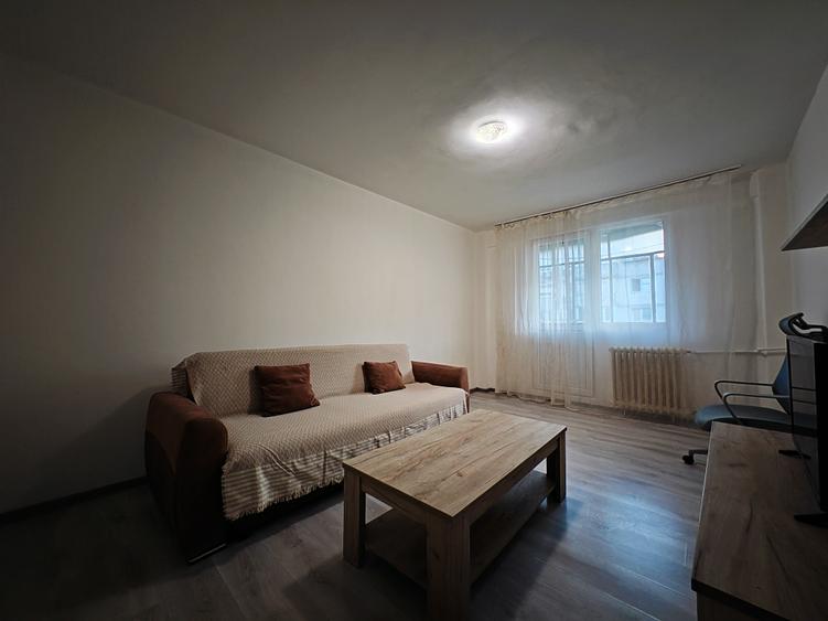 Lujerului | 3 minute metrou | Apartament decomandat la cheie de inchiriat